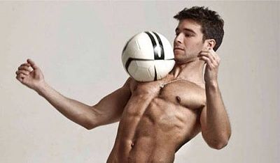 eye-candy-bernardo-velasco-30.jpg