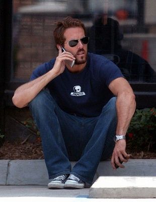 ryan-reynolds-20071004-320615.jpg