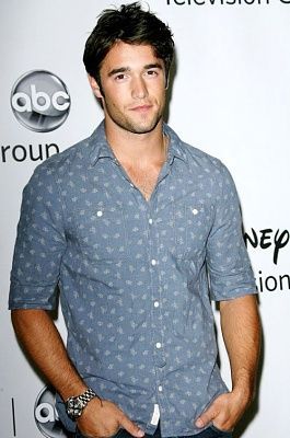 eye-candy-joshua-bowman-2.jpg
