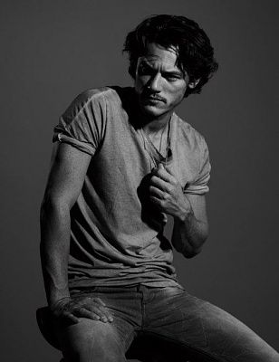 luke-evans-25.jpg