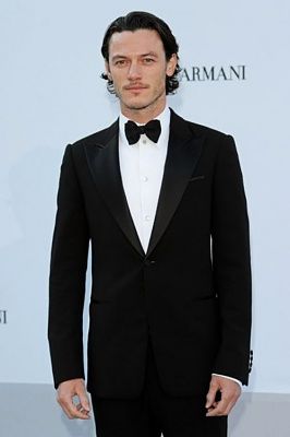 luke-evans-31.jpg