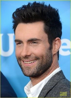 adam-20levine-20kel-20-286-29.jpg