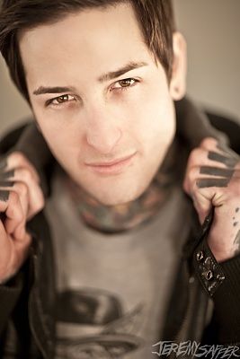 lucker8.jpg