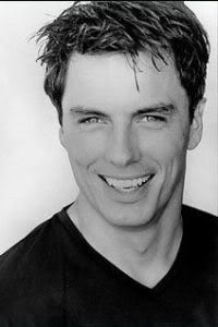 7edbca70f4dda11652544c03087c3ab6--captain-jack-harkness-allons-y.jpg