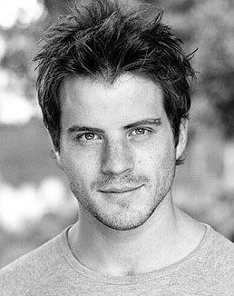robert-kazinsky.jpg
