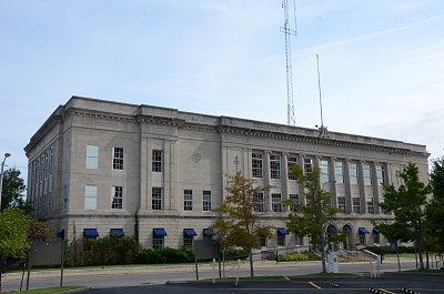 courthouse.jpg