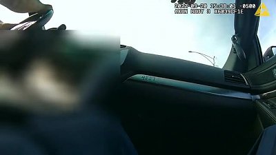 officer-fires-fleeing.jpg