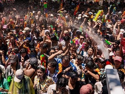 songkran.jpg