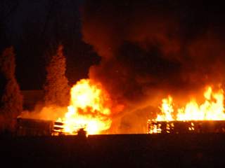 truck9_20110202184203_320_240.jpg