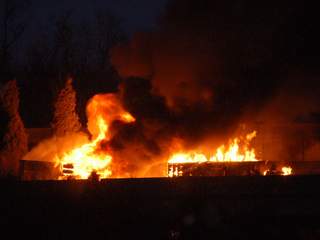 truck3_20110202184131_320_240.JPG