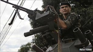 _50299562_brazilsoldieralemaoap.jpg