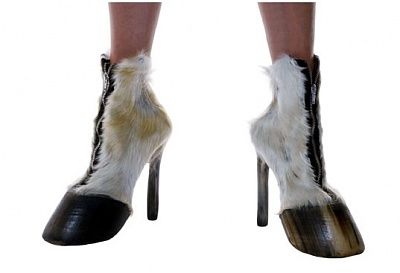iris-shieferstein-shoes.jpg