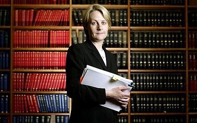 barbara-hewson_2720020b.jpg