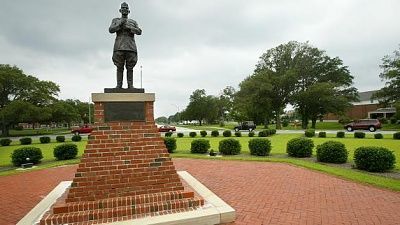statue.jpg