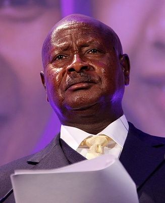 489px-museveni_july_2012_cropped.jpg