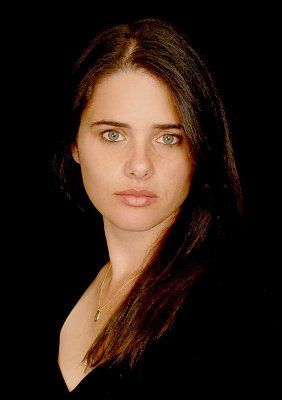 800px-ayelet_shaked.jpg