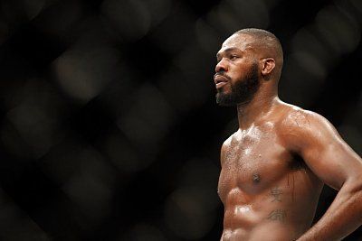 ufc-182-jones-v-cormier-20150104-074638-259.jpg