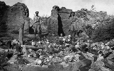 1-20a-20a-20armenian-20genocide-2001.jpg