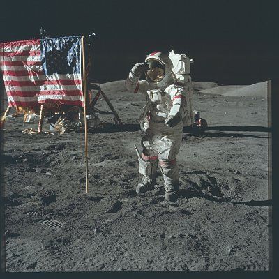 moon.jpg