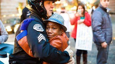 7f1c2513-e346-4148-a095-24e2b56f1c32-large16x9_ce9f67e8bb4e4bb19e236ab0d902ef1cportlandprotesthu.jpg