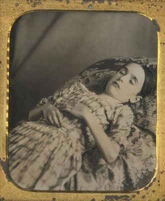 dead_people_08.jpg
