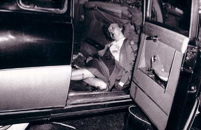 vintage-woman-car-accident-02-500x375.jpg