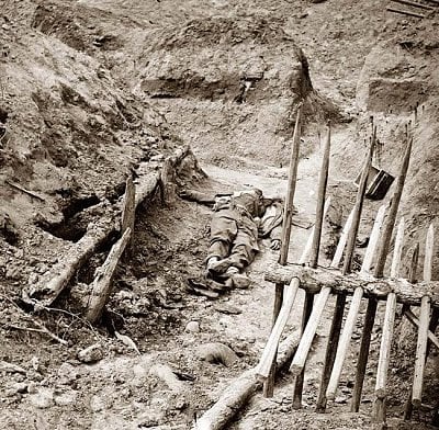 soldier-trench-dead.jpg