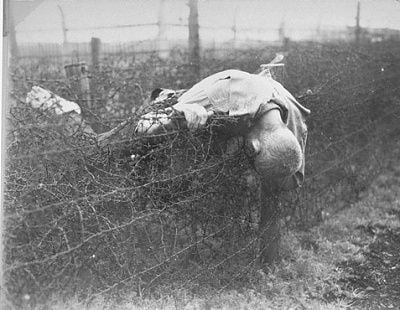 buchenwald_leipzig-thekla_corpse_fence.jpg