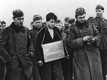 zoya-kosmodemyanskaya-before-execution-november-29-1941-n.jpg