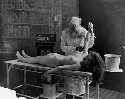 vienna_autopsy_young_woman.jpg