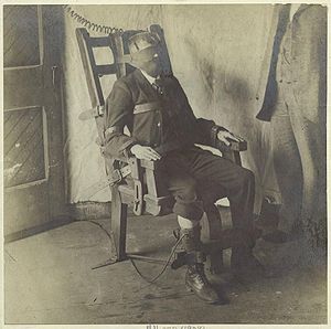 300px-Man_in_electric_chair.jpg