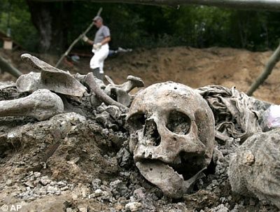 mass-20grave-20in-20pakistan-20-281-29.jpg