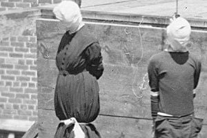 Mary_Surratt_hang1.jpg