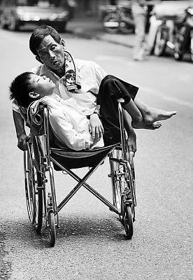 vietnamesewheelchair.jpg