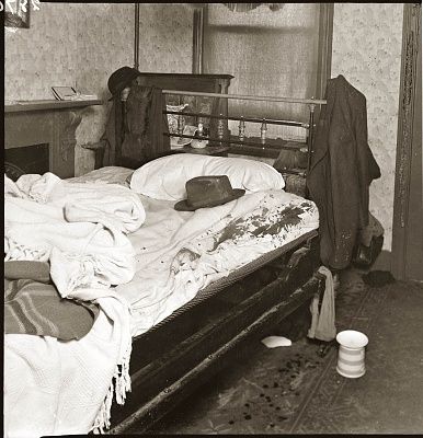 blood-20stain-20bed.jpg