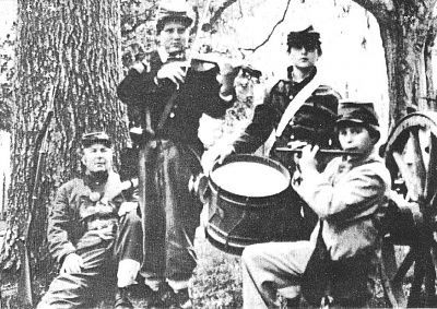 capture.jpgcivilwarenactment.jpg