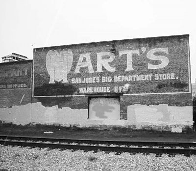 3-20hart-20store.jpg