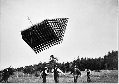 strangeoldkite.jpeg