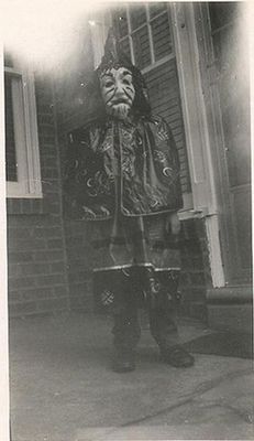 Name:  halloween1719920378-585x1011.jpg
Views: 158
Size:  19.2 KB