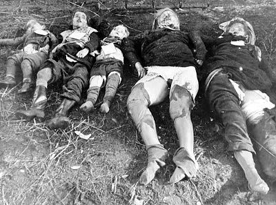 800px-germans_killed_by_soviet_army.jpg