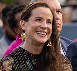 Ashley_Biden_at_a_Juneteenth_concert_on_the_South_Lawn_of_the_White_House%2C_Tuesday%2C_June_13%.jpg