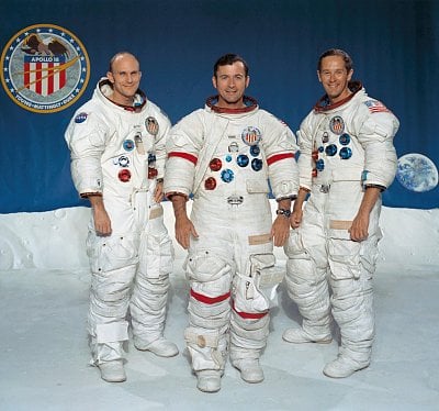apollo-16-scientific-debriefing.jpg