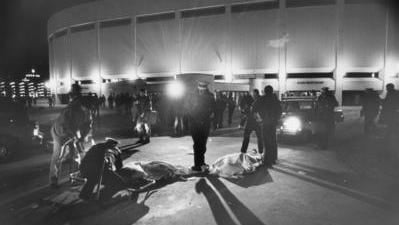 635531187729488233-The-Who-concert-tragedy-12.3.79-Reinke-jpg.jpg