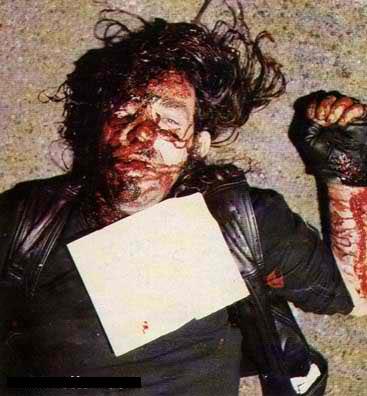 comanchero-e2809cdoge2809d-was-shot-with-two-blasts-to-his-upper-right-chest-and-face-he-was-hit.jpg