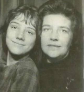Sylvia%20and%20Betty%20Likens.jpg