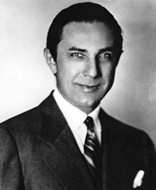 220px-Bela_Lugosi_01.jpg
