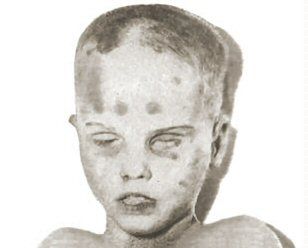 boy%20in%20box%208.jpg