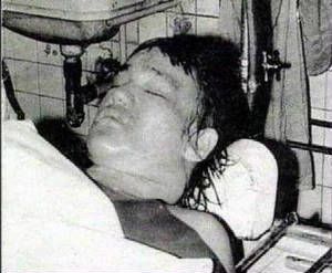 bruceleemorgueshot.jpg.w300h247.jpg