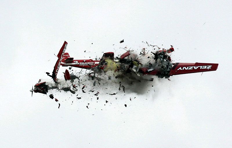 3plane3_800x513.jpg