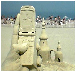 cellphone-sand-sculpture.jpg
